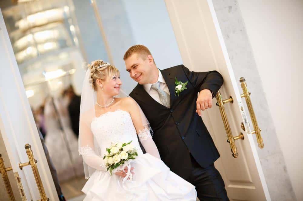 Best Wedding Entrance Songs To Begin Your Reception 365canvas Blog