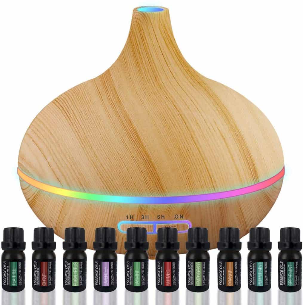 good gifts for friends: Aromatherapy Diffuser & Essential oil set
