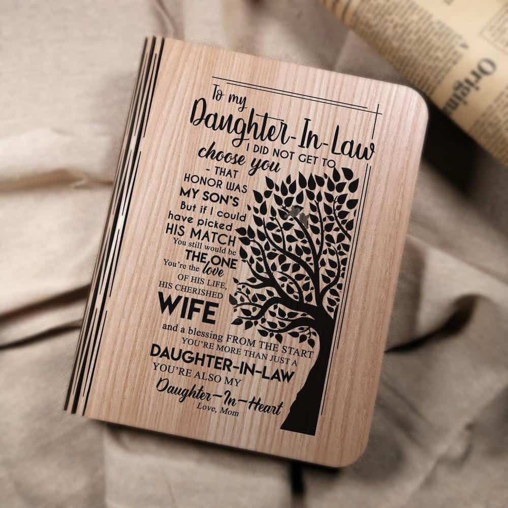 30-best-gifts-for-daughter-in-law-in-2021-365canvas-blog